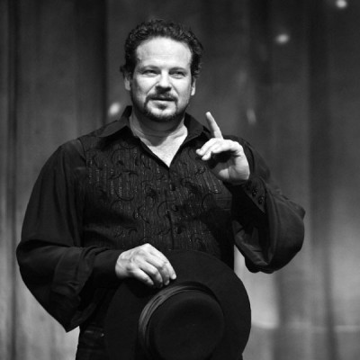 Albert Schultz '81