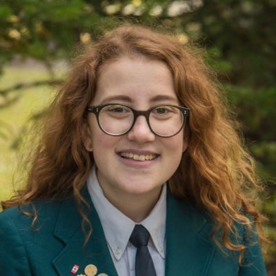 Lizzy Barron '18